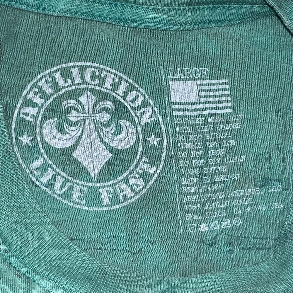 AFFLICTION Distressed Final Battle T-shirt - Picture 3 of 3